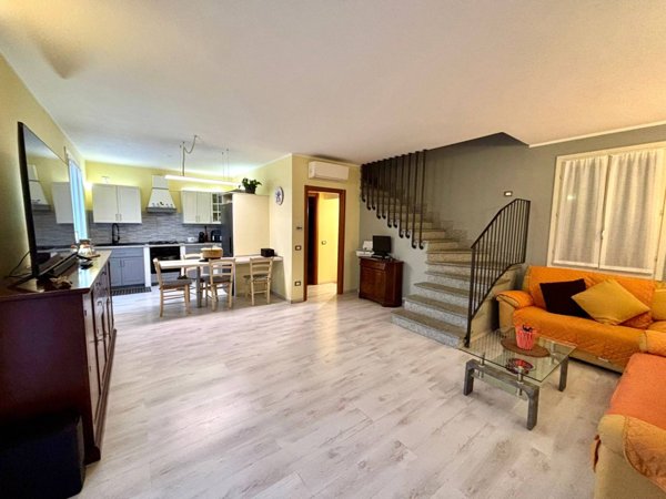 casa indipendente in vendita a Castellazzo Bormida