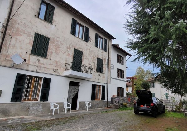 casa indipendente in vendita a Castelletto d'Orba in zona Crebini