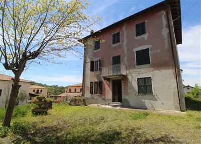 casa indipendente in vendita a Castelletto d'Orba in zona Crebini