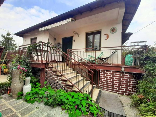 casa indipendente in vendita a Castelletto d'Orba