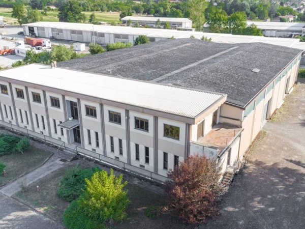 locale commerciale in vendita a Castelletto d'Orba