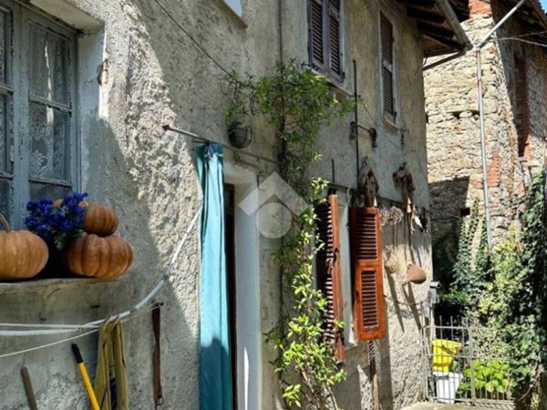 casa semindipendente in vendita a Castelletto d'Orba