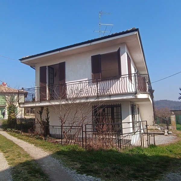 esavano in vendita a Castelletto Merli