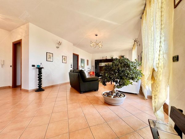 casa indipendente in vendita a Castelletto Merli