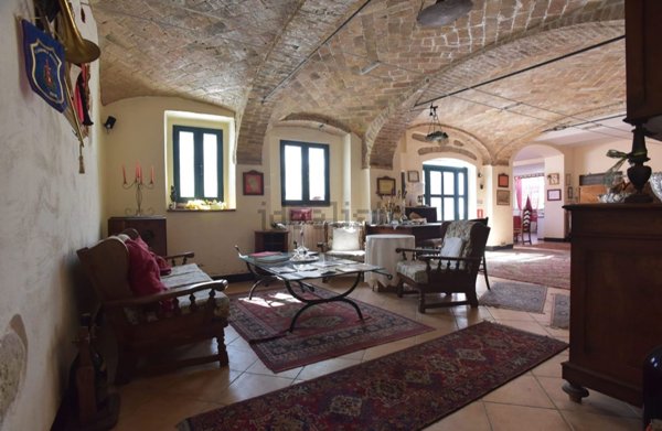 casa indipendente in vendita a Castelletto Merli