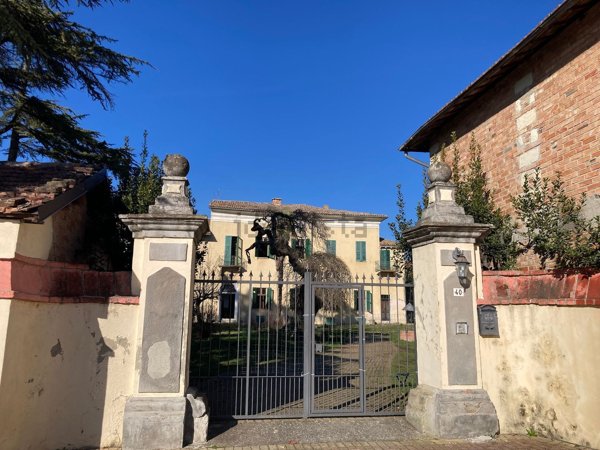 casa indipendente in vendita a Castelletto Merli in zona Guazzolo