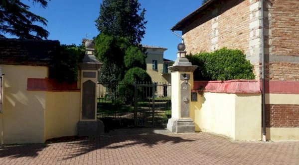 casa indipendente in vendita a Castelletto Merli in zona Guazzolo