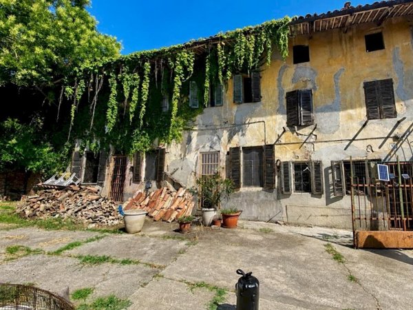 casa semindipendente in vendita a Castelletto Merli in zona Guazzolo