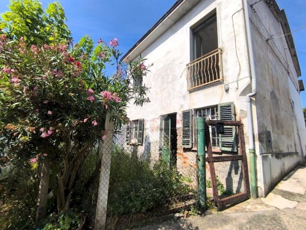 casa indipendente in vendita a Castelletto Monferrato