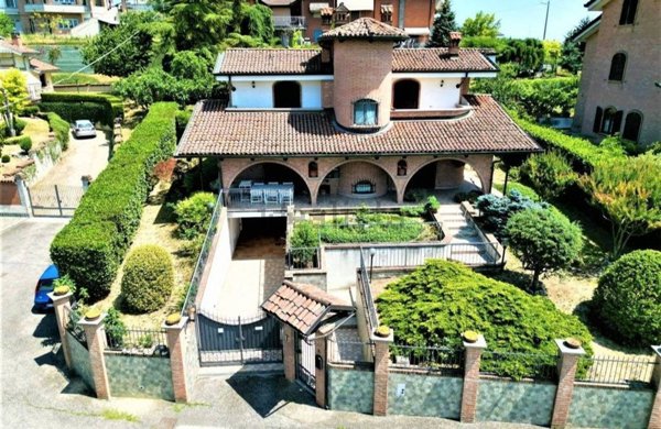 casa indipendente in vendita a Castelletto Monferrato