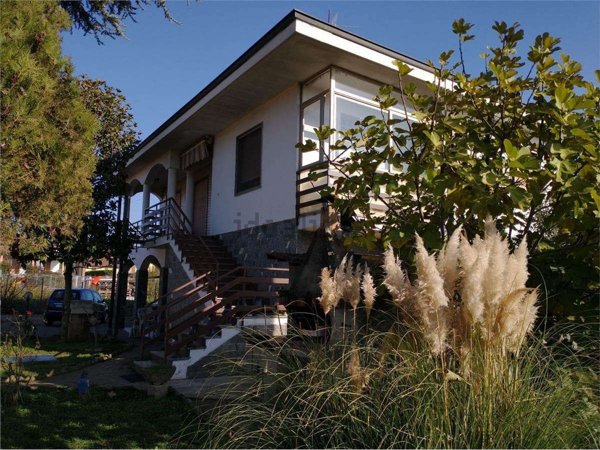 casa indipendente in vendita a Castelletto Monferrato