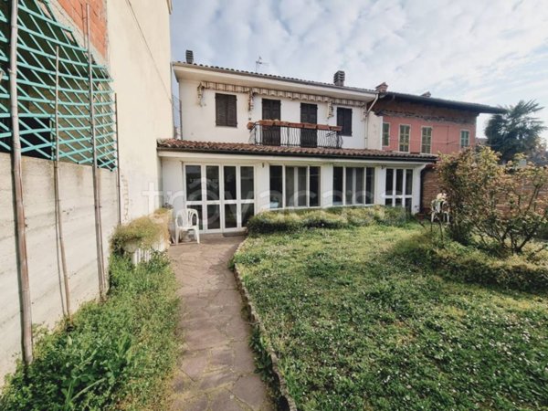casa indipendente in vendita a Castelletto Monferrato