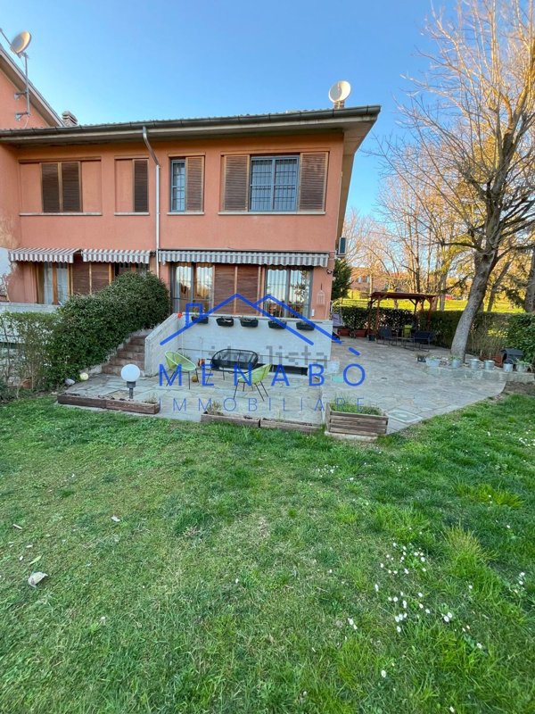 casa indipendente in vendita a Castelletto Monferrato