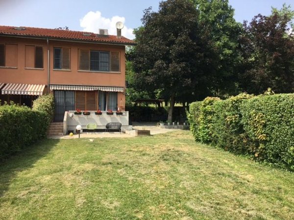 casa indipendente in vendita a Castelletto Monferrato