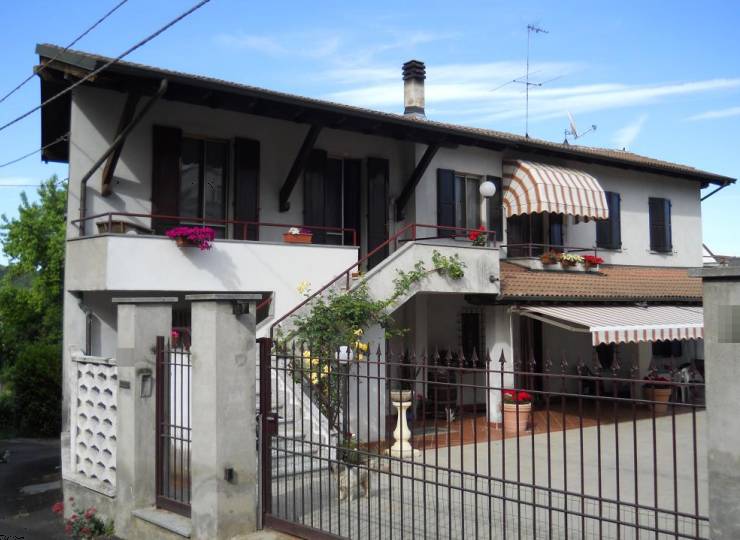 casa indipendente in vendita a Castelletto Monferrato