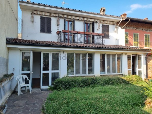 casa indipendente in vendita a Castelletto Monferrato