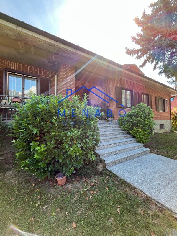 casa indipendente in vendita a Castelletto Monferrato
