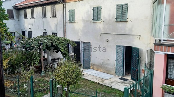 casa semindipendente in vendita a Castelletto Monferrato