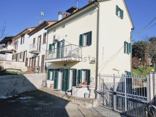 casa indipendente in vendita a Castelletto Monferrato