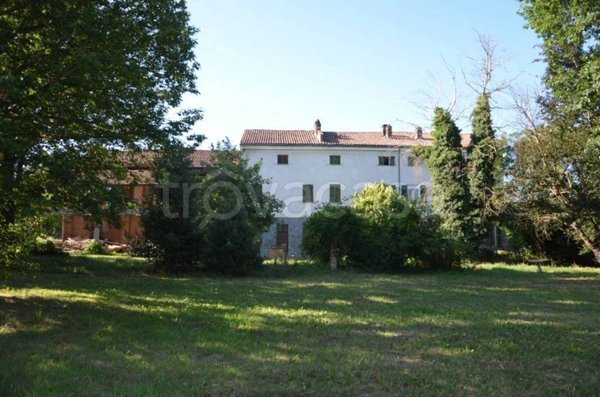 casa indipendente in vendita a Castelletto Monferrato