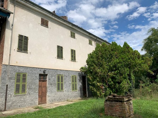 casale in vendita a Castelletto Monferrato