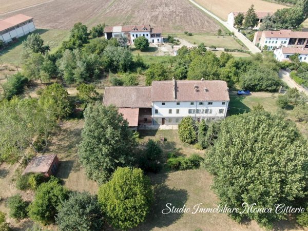 casale in vendita a Castelletto Monferrato