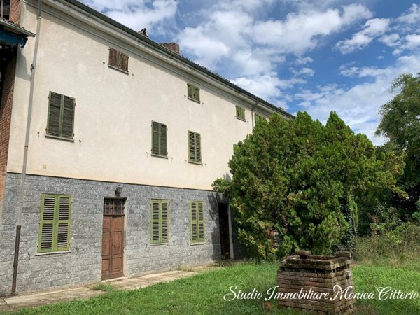 casale in vendita a Castelletto Monferrato