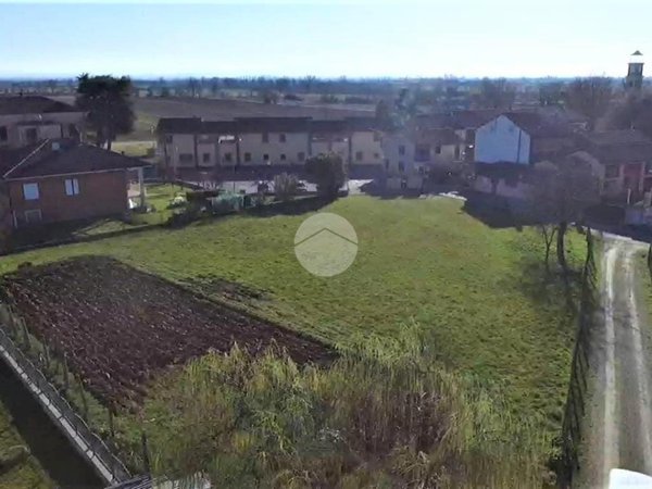 casa indipendente in vendita a Castelletto Monferrato in zona Giardinetto