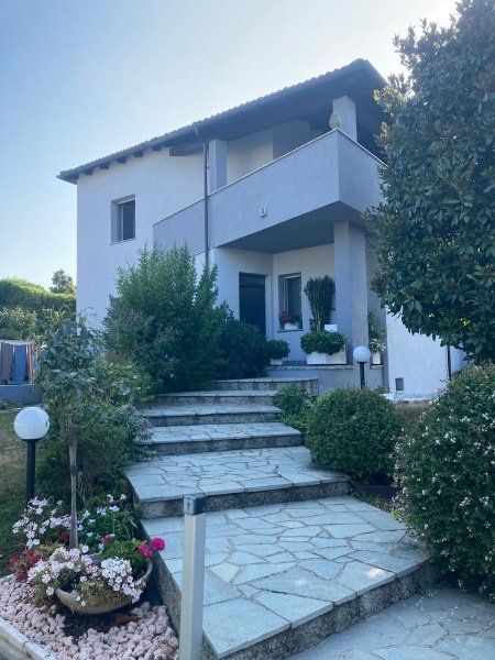 casa indipendente in vendita a Castelletto Monferrato
