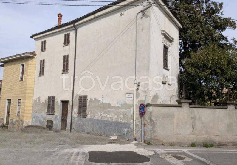 ufficio in vendita a Castelletto Monferrato in zona Giardinetto