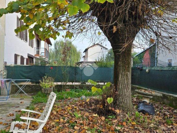 casa indipendente in vendita a Castelnuovo Bormida