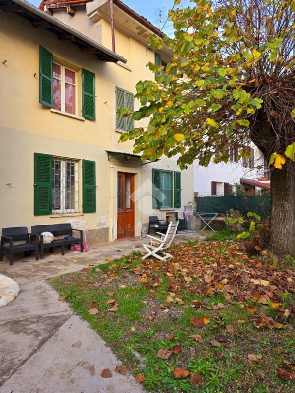 casa indipendente in vendita a Castelnuovo Bormida