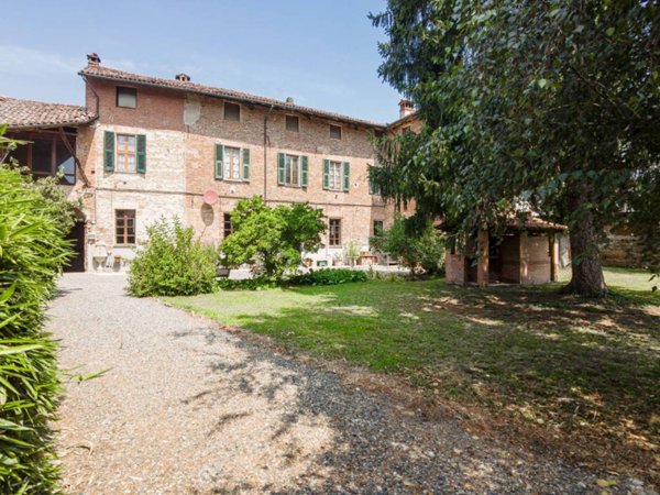 casa indipendente in vendita a Castelnuovo Bormida