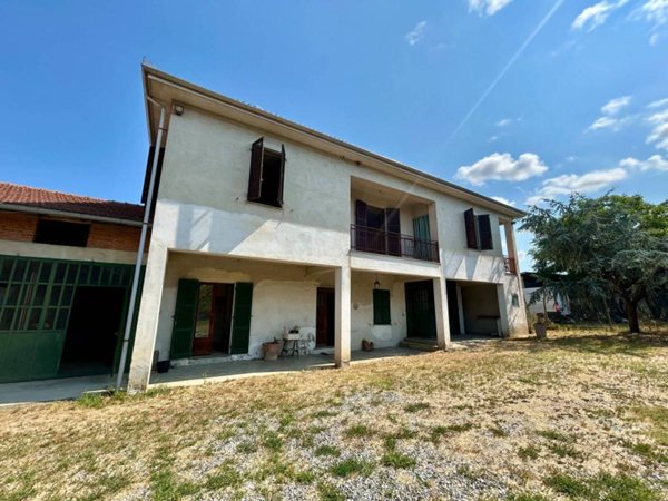 casa indipendente in vendita a Castelnuovo Bormida