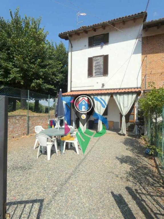 casa indipendente in vendita a Castelnuovo Bormida