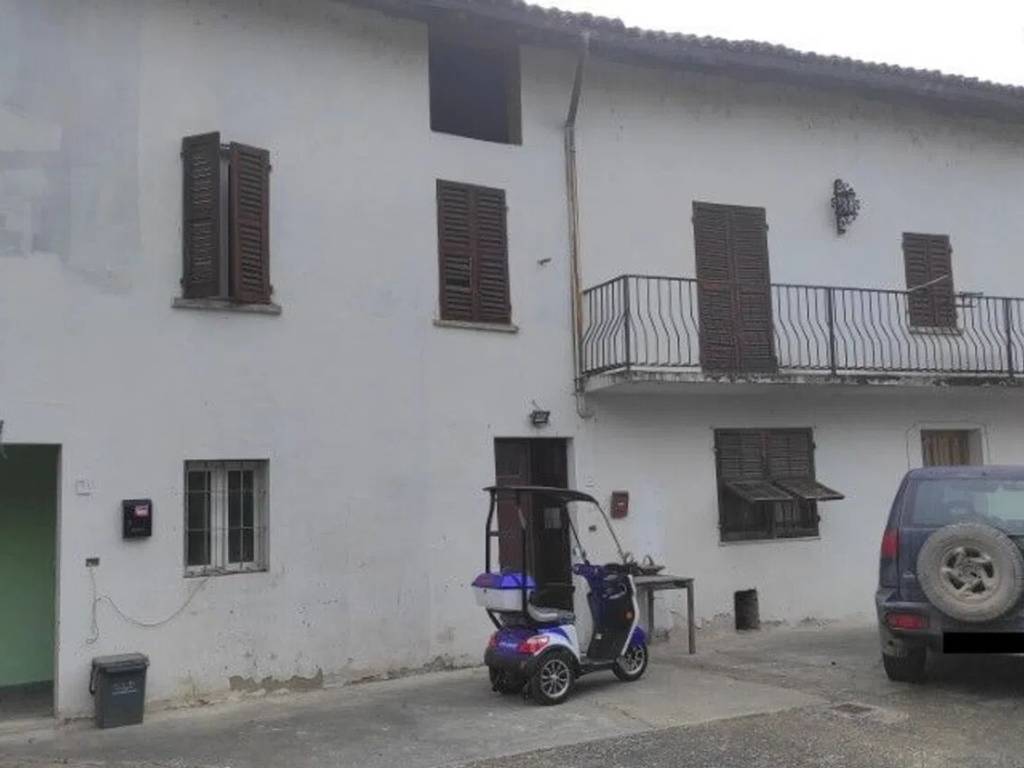 casa indipendente in vendita a Castelnuovo Bormida
