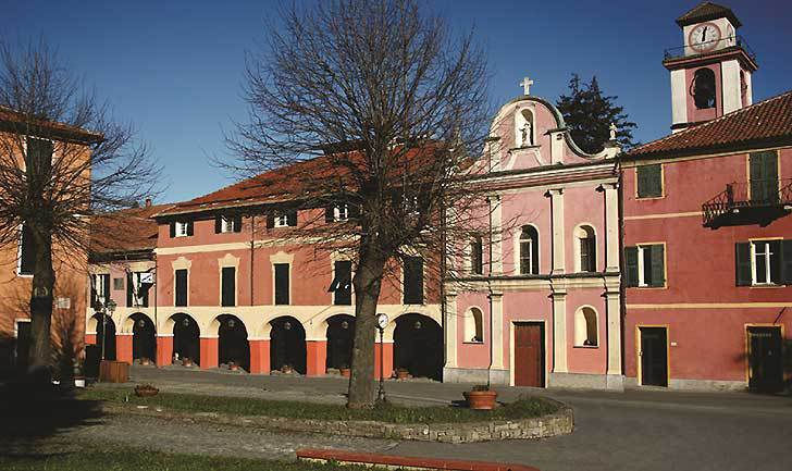 casale in vendita a Castelnuovo Bormida