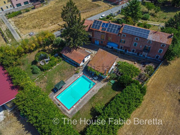 casa indipendente in vendita a Castelnuovo Bormida