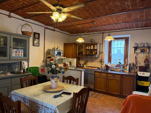 casa indipendente in vendita a Castelnuovo Bormida
