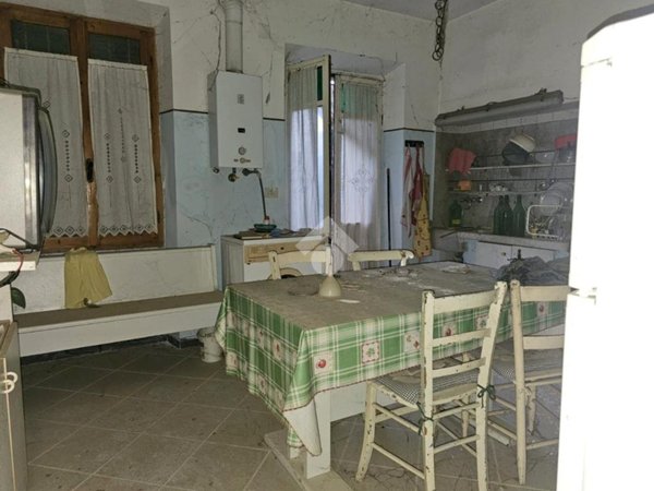 casa indipendente in vendita a Castelnuovo Bormida