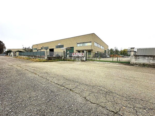 capannone in vendita a Castelnuovo Scrivia