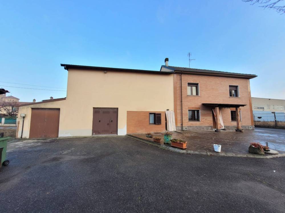 casa indipendente in vendita a Castelnuovo Scrivia in zona Gerbidi