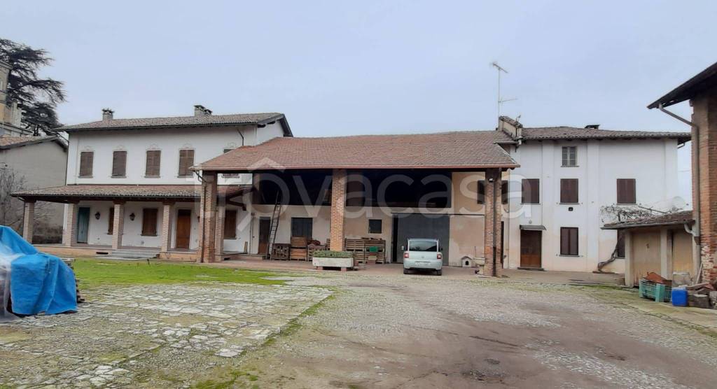 casa indipendente in vendita a Castelnuovo Scrivia