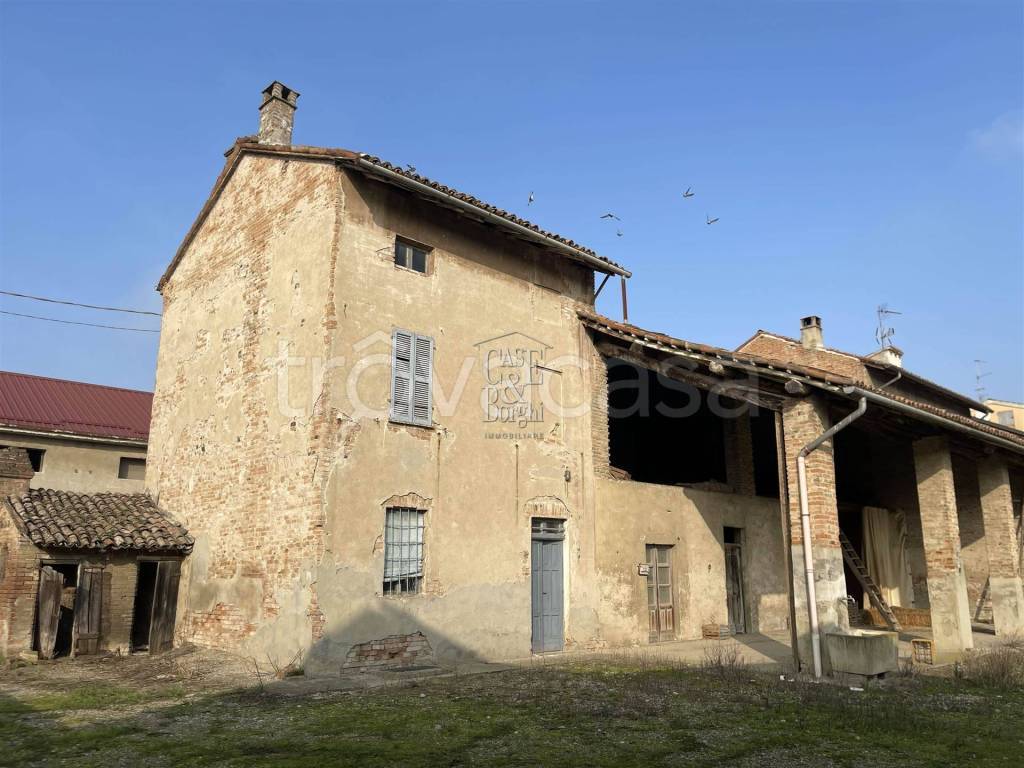 casa indipendente in vendita a Castelnuovo Scrivia