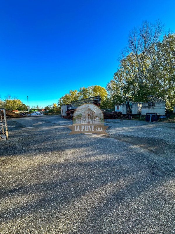 capannone in vendita a Castelnuovo Scrivia