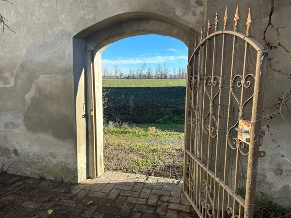 casa indipendente in vendita a Castelnuovo Scrivia
