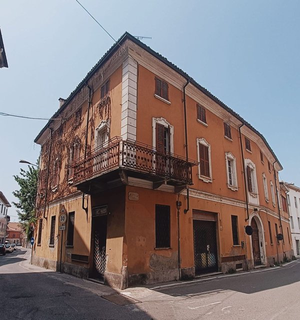 casa indipendente in vendita a Castelnuovo Scrivia