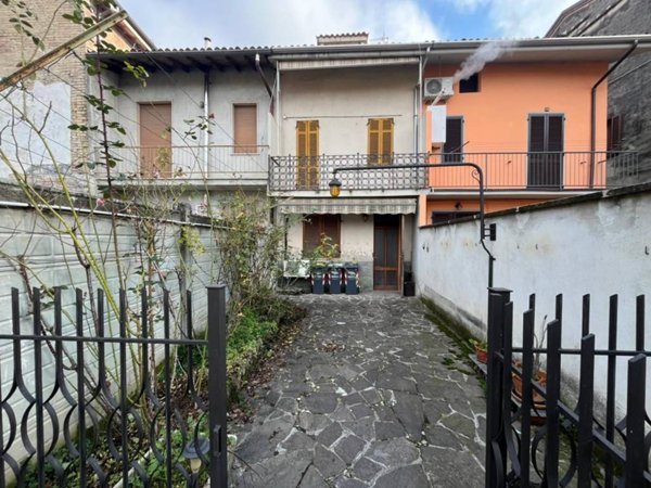 casa indipendente in vendita a Castelnuovo Scrivia