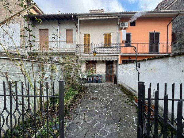 casa indipendente in vendita a Castelnuovo Scrivia