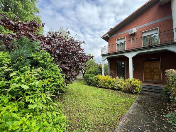 casa indipendente in vendita a Castelnuovo Scrivia